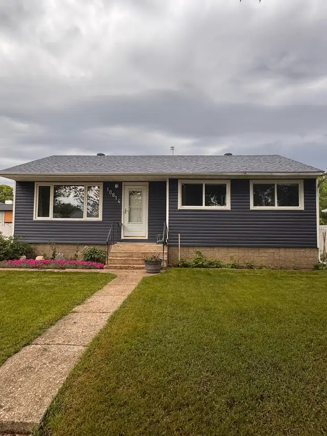 Siding Repair Edmonton | Fast, Clean & Affordable | Free Estimat in Fence, Deck, Railing & Siding in Edmonton - Image 10
