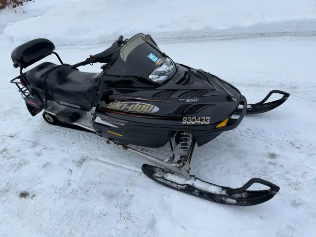 2003 Ski-Doo Grand Touring 500 – Great Condition – 7,300 km in Snowmobiles in Muskoka - Image 4
