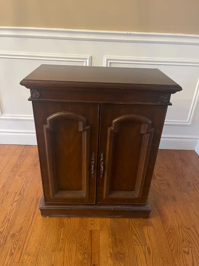 Antique Mirror and Table in Other Tables in Bedford - Image 3