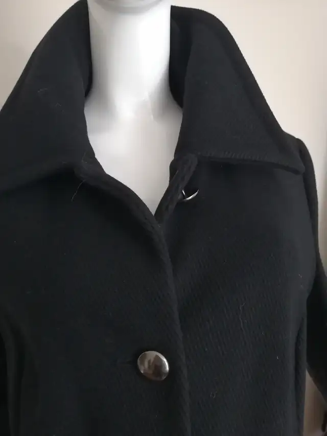Chic Black Trench Coat InWear 100% WOOL in Women's - Tops & Outerwear in City of Montréal - Image 7
