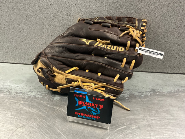 13” Mizuno Franchise Left Hand Glove (29122818) in Baseball & Softball in Calgary
