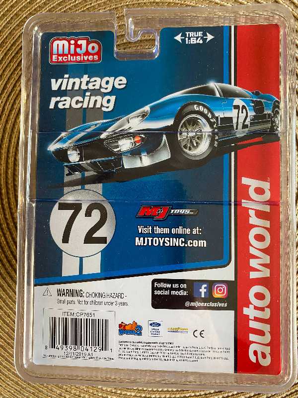 1965 Ford GT (Dirty Version) 1:64 auto world MIB $50 in Toys & Games in Kawartha Lakes - Image 2