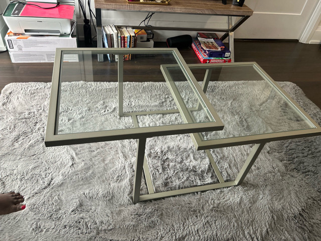 Centre Table in Coffee Tables in City of Toronto