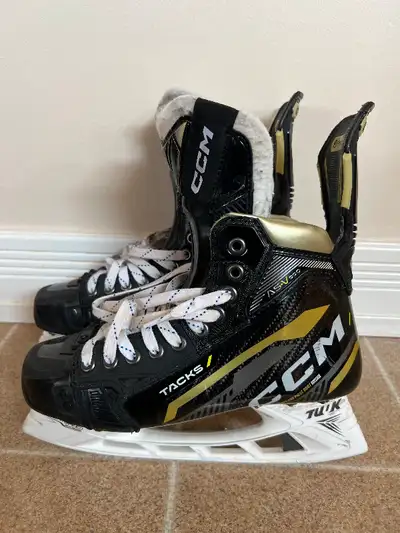 CCM Tacks AS-V Pro, Size 7D