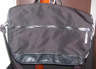 Cool Lululemon Crossbody bag. Great for your laptop, whatever. Lululemon messenger bags can retail f...