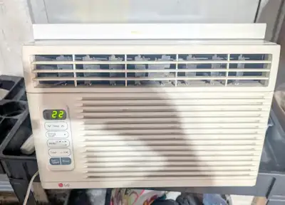 Window Air Conditioner 6000 BTU LG WM-6021 in very good conditio, View more