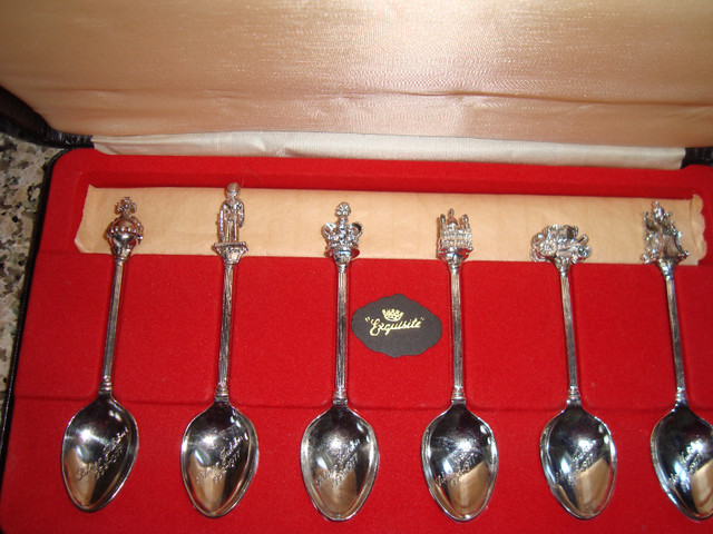 Set of six spoons in Kitchen & Dining Wares in Victoria