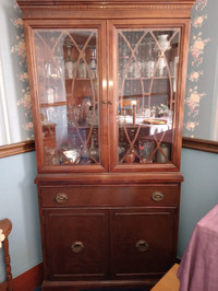 CORNER china cabinet by KNECHTEL in Fort Erie