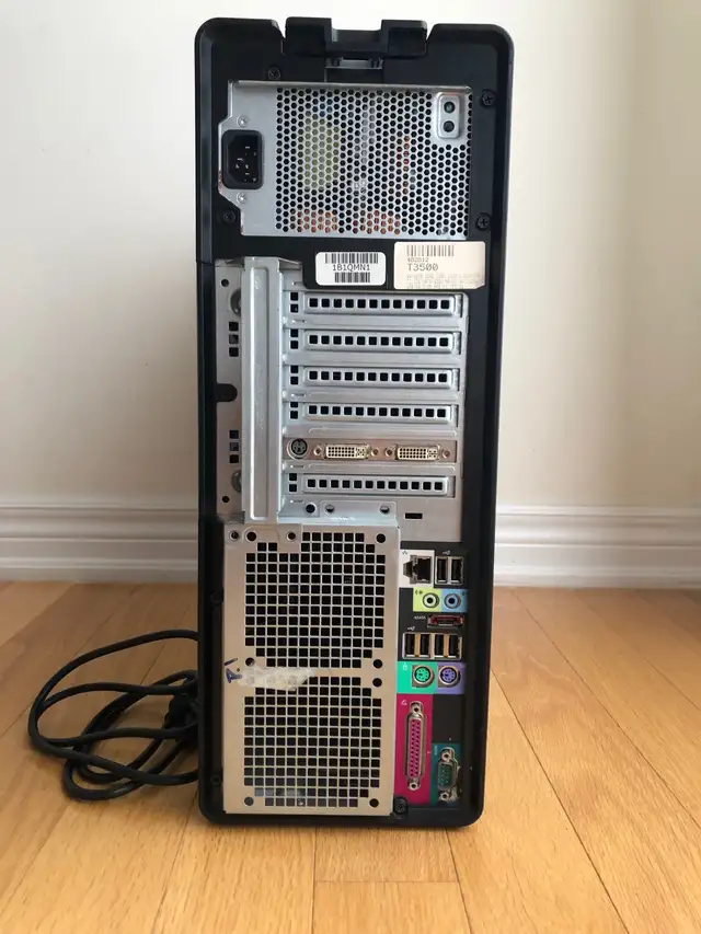 Dell Precision T3500 Workstation PC Xeon 3.7GHz 12GB RAM in Desktop Computers in Markham / York Region - Image 4