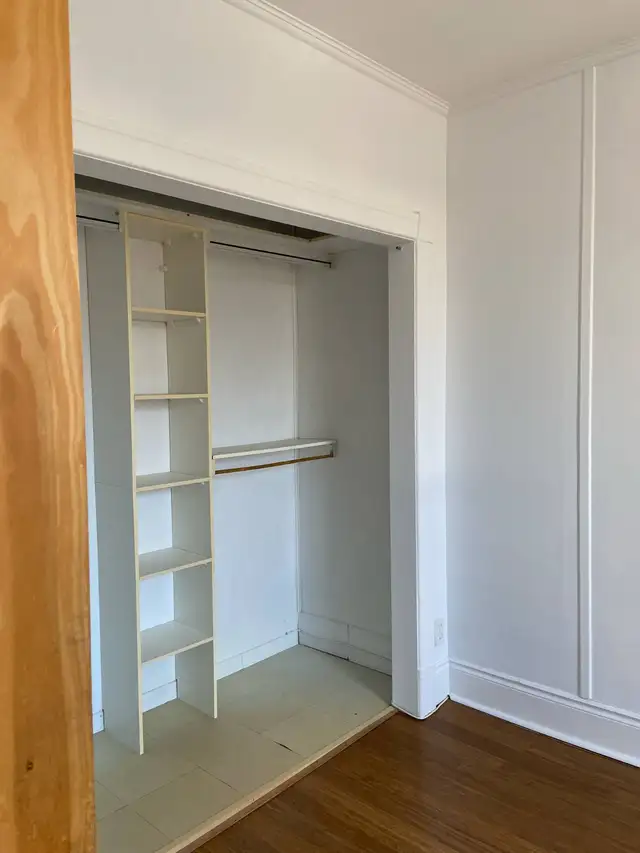 Grand 4 1/2 à louer- Dispo 1er juin-950 pieds carrés-1600$
