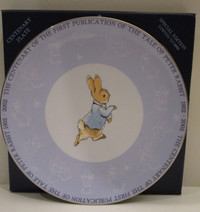 NEW IN BOX WEDGWOOD PETER RABBIT "100 YEARS" COLLECTOR'S PLATE