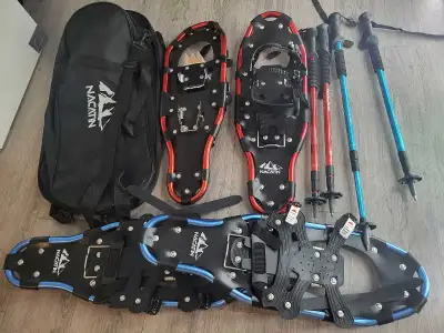 Snow Shoes with poles, case and gaiters, View more