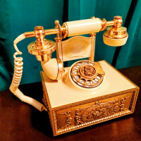 Vintage 1960s, Hollywood Regency Vintage Rotary Phone - WORKS