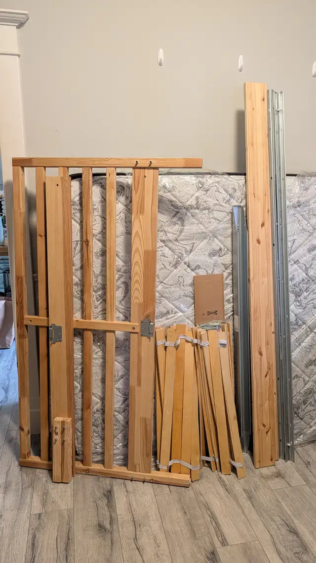 Queen Size Mattress and Bed Frame in Beds & Mattresses in Cambridge - Image 3