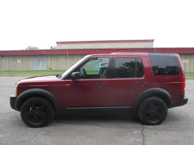 Excellent condition 2006 Land Rover LR3 SE sport Utility, 6V 4.0L SOHC, Automatic, AWD with a few di...