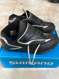 Shimano AM41 trail shoes - size 42