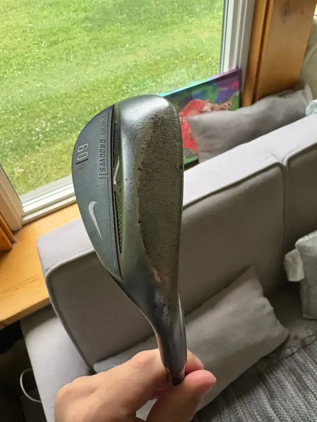 Nike TaylorMade Wedges Golf Right Hand in Golf in Oakville / Halton Region - Image 5