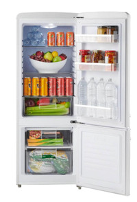 Brand new iio 7 Cu. Ft. Bottom-Freezer Retro Refrigerator