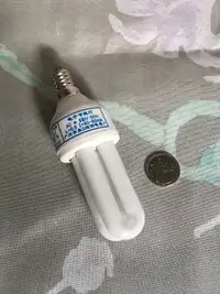 CFL light bulb, whole lot NEW