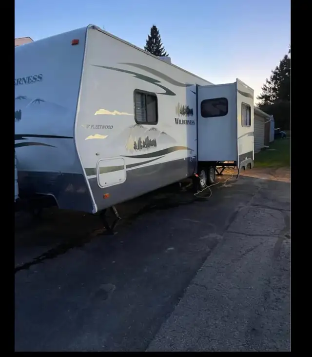 Trailer for Rent 576040041164974086
