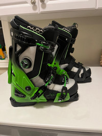 Mens Ski & Snowboard Boots in One! Apex XP 27.0
