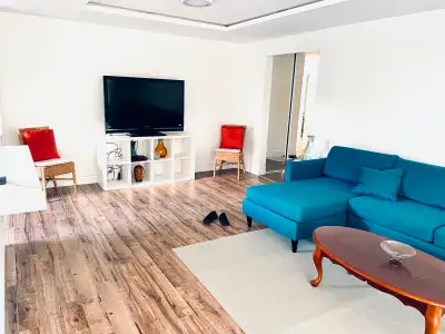 Master bedroom for rent (furnished) near Don Mills & Eglinton