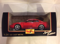 Maisto 1:24 Scale Die-Cast Metal 1999 Ford Mustang Cobra Red