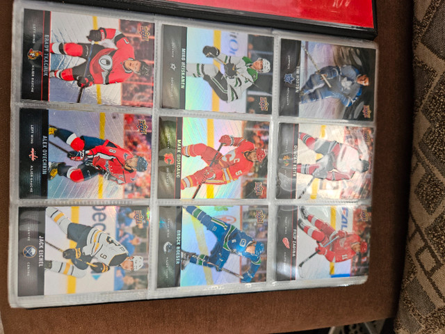 Tim hortons hockey cards 2019-2020 in Arts & Collectibles in Oshawa / Durham Region - Image 2