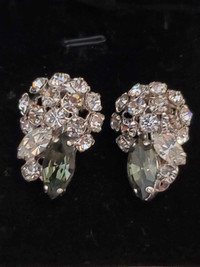 Vintage Sherman Green Smoky Gray Clear Crystal Clip-on Earrings 