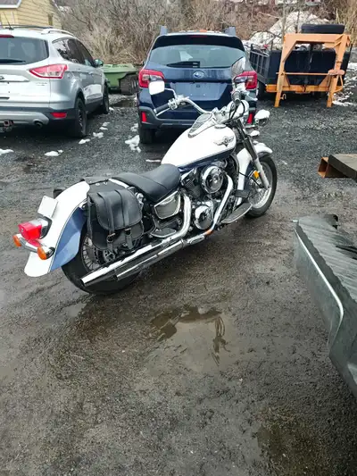 I'm selling my 1996 Vulcan 1500 classic, it is a beautiful bike and fun to ride but it just doesn't...