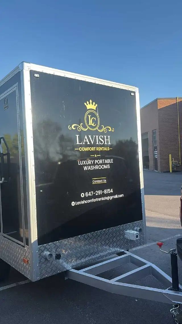 luxury portable washroom for rent 