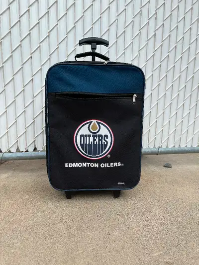 Child’s Oiler carry on suitcase