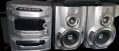 D Panasonic 5- disc changer stereo. I deliver, View more