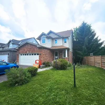 4 bedroom detached house for lease shelburne. 4 parking Call 647.517.4964 It is walking distance to...
