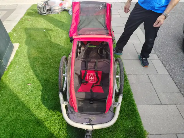 Mountain Equipment Co-op bike trailer [Used] in Kids in Markham / York Region - Image 5