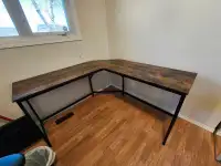 L shaped Desk