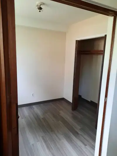 We are looking for quiet and respectful tenants, please tell us about yourself! *** Credit check, re...