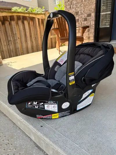 Graco Click Connect Infant Car Seat, View more