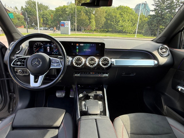 2023 Mercedes-Benz GLB 250 4MATIC — photo 5