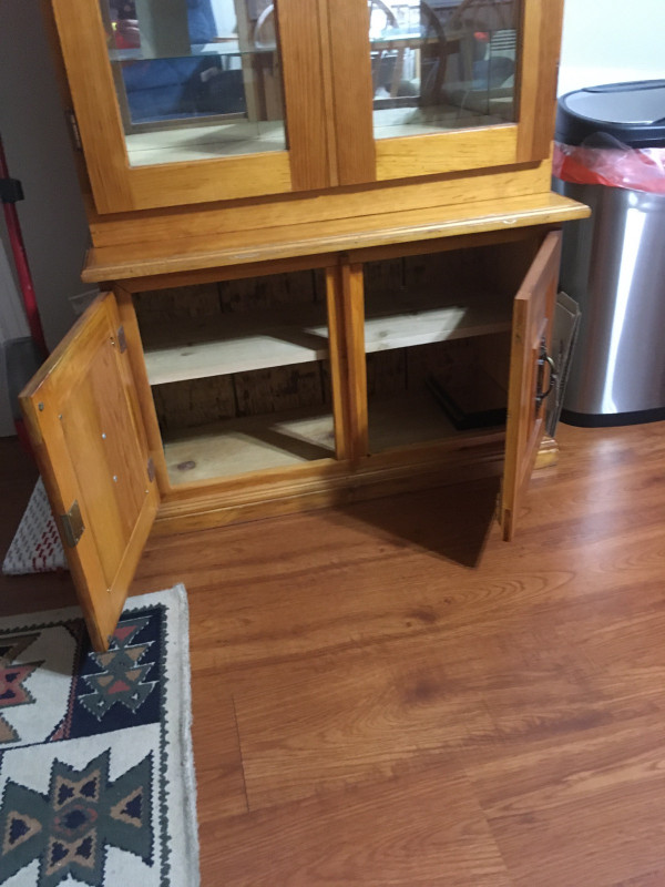 China cabinet in Hutches & Display Cabinets in North Bay - Image 2