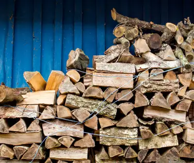 SEASONED FIREWOOD FOR SALE — READY TO BURN! Edmonton • St. Albert • Sherwood Park • Leduc • Spruce G...