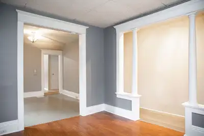 Hello! We are 2 co-tenants seeking 2 additional co-tenants to join our month-to-month single lease o...