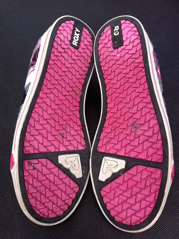 Soulier pour Fille original ROXY grandeur 10 in Women's - Shoes in Laval / North Shore - Image 6