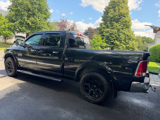 2018 Ram 1500 Laramie — photo 5