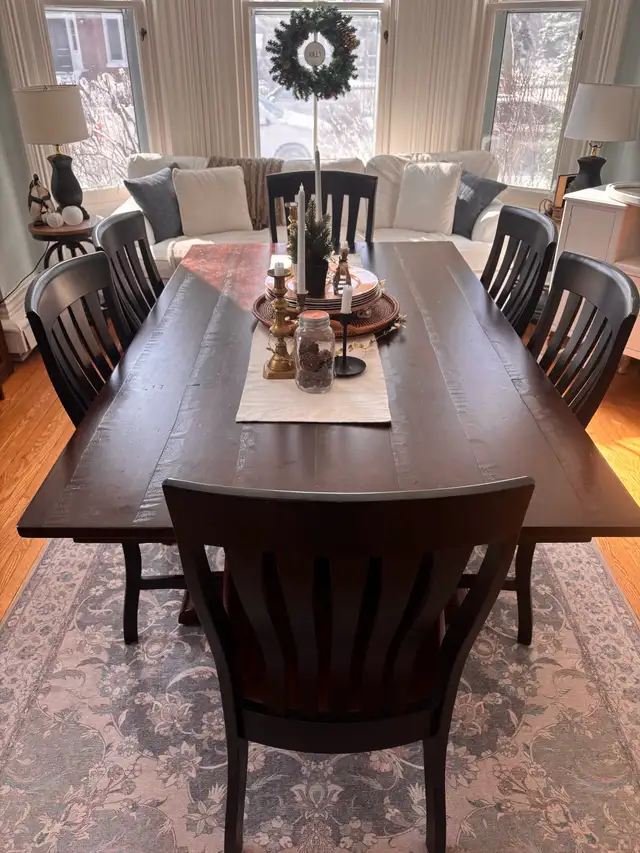 Solid Cherry Dining Table & 6 Solid Wood Chairs in Dining Tables & Sets in Oshawa / Durham Region - Image 3