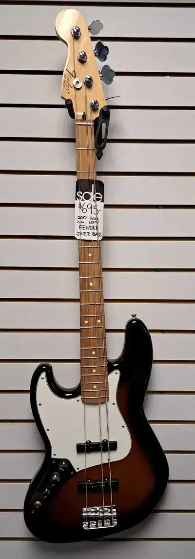 2017-18 Fender Lefty MIM Fender Jazz Bass (24242526), View more