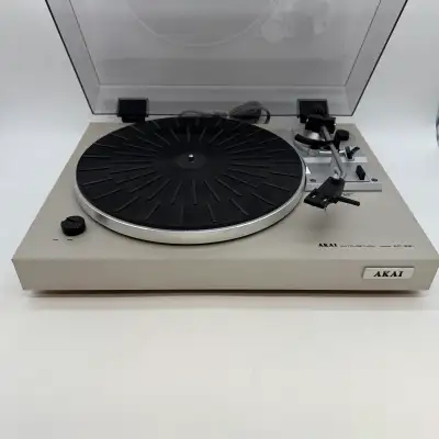AKAI AP-B21 Belt Drive Turntable  Player Auto Return for part, View more