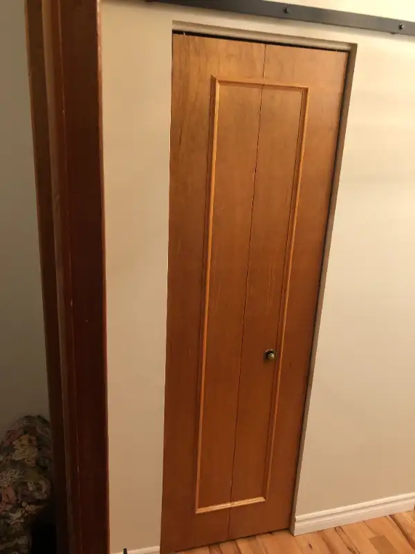 Portes de placard pliantes - Bifold Closet Doors in Windows, Doors & Trim in City of Montréal - Image 2