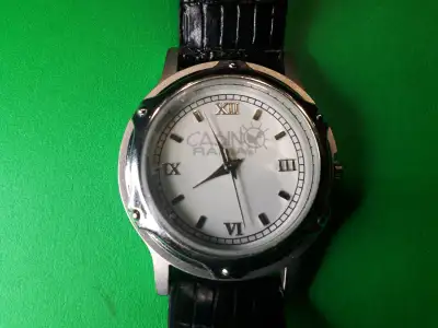 Men's quartz watch with the Casino Rama logo on the dial face. Leather wristband. (see photos). Miyo...