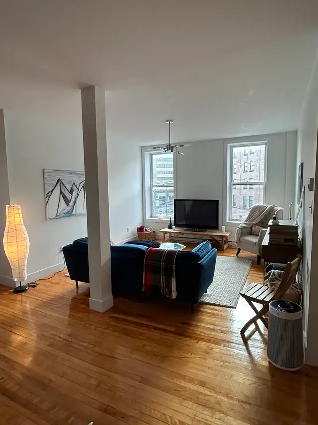 STUDENT ROOM RENTALS – UPTOWN SAINT JOHN! in Long Term Rentals in Saint John - Image 4